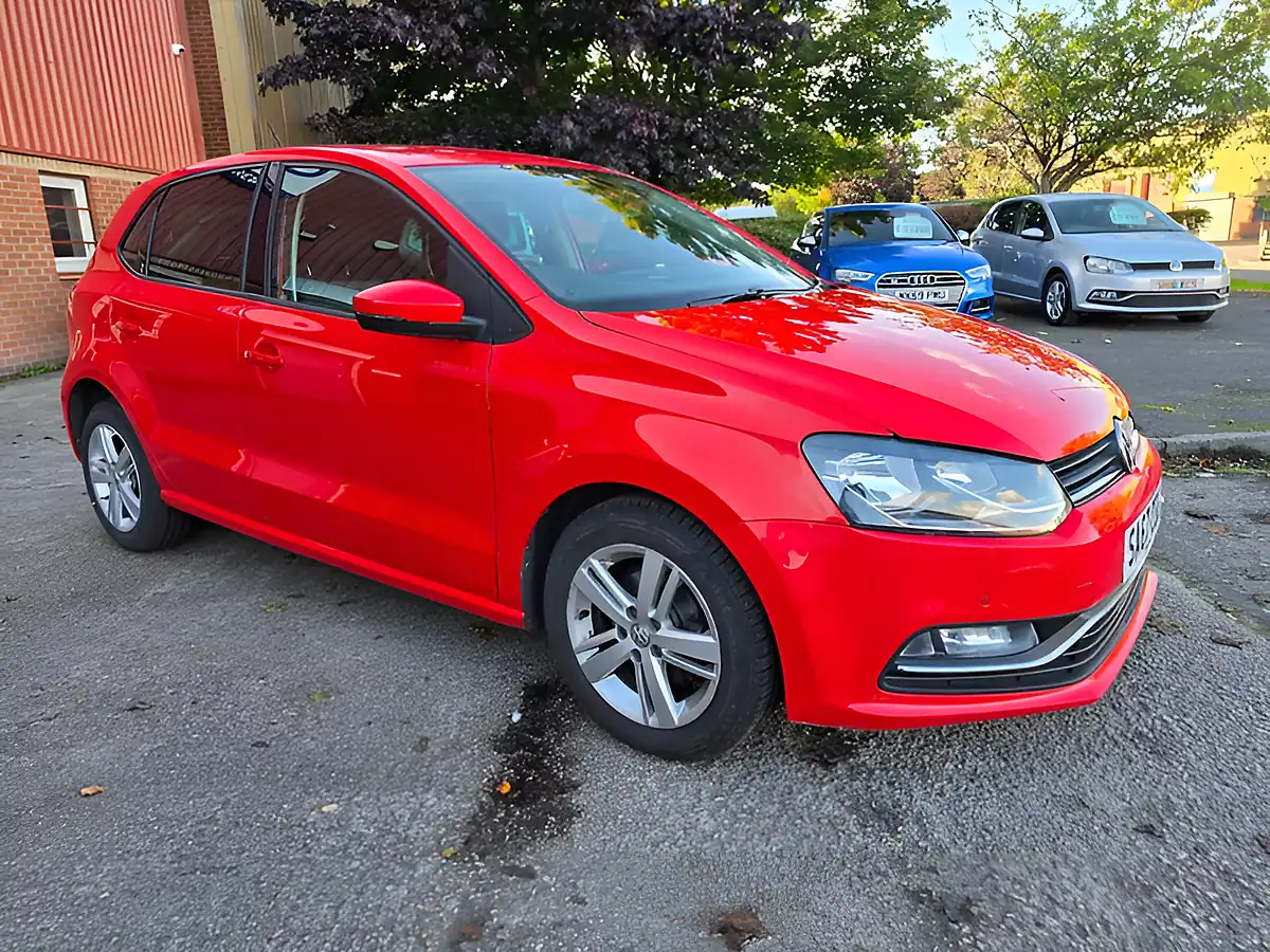 Used 2017 Volkswagen Polo Match Edition Red - Interior and Exterior details 16