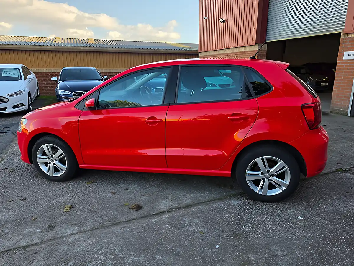 Used 2017 Volkswagen Polo Match Edition Red - Interior and Exterior details 7