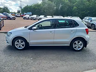 Used 2017 Volkswagen Polo Match Edition Silver - Interior and Exterior details 4
