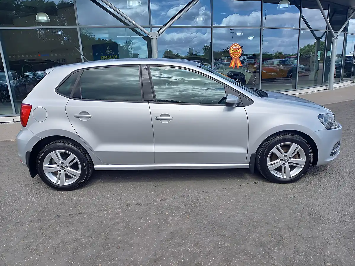 Used 2017 Volkswagen Polo Match Edition Silver - Interior and Exterior details 9