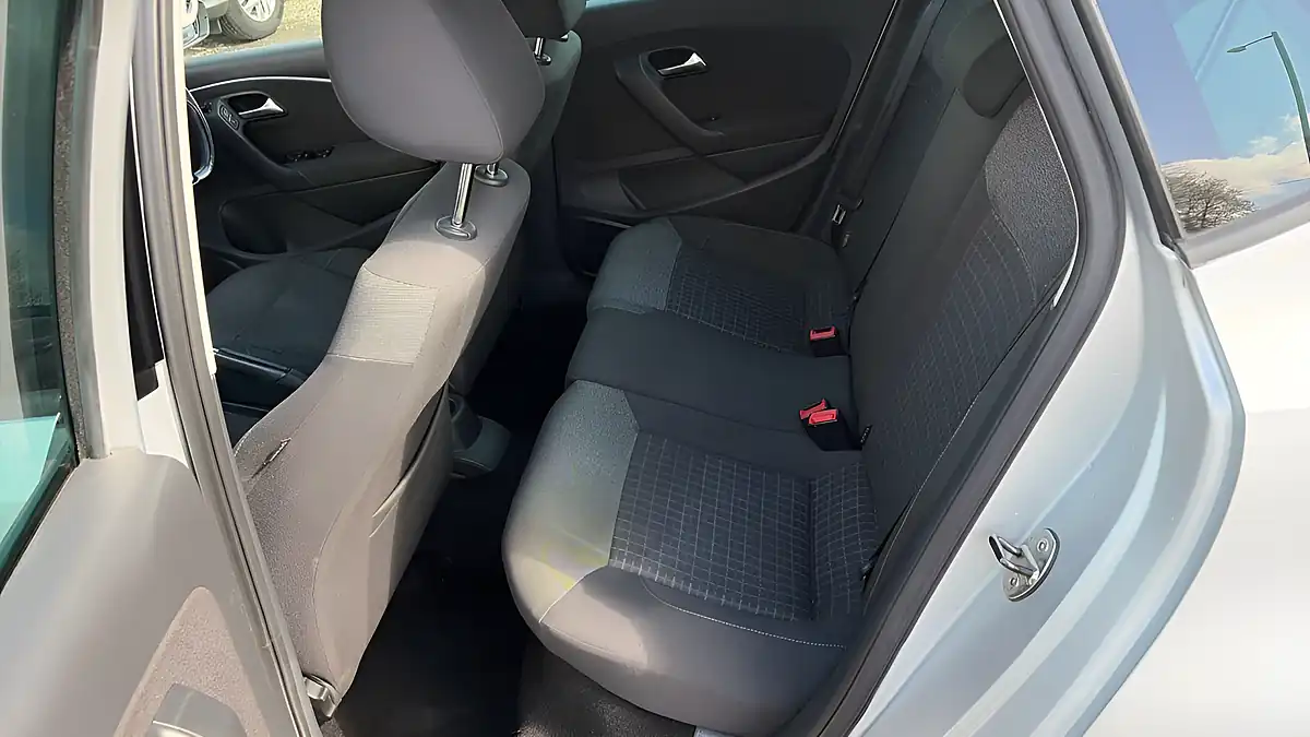 Used 2017 Volkswagen Polo Match Edition Silver - Interior and Exterior details 14
