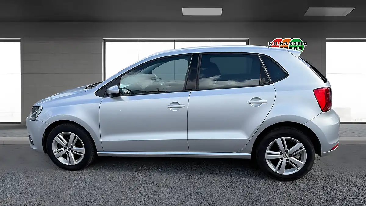 Used 2017 Volkswagen Polo Match Edition Silver - Interior and Exterior details 3