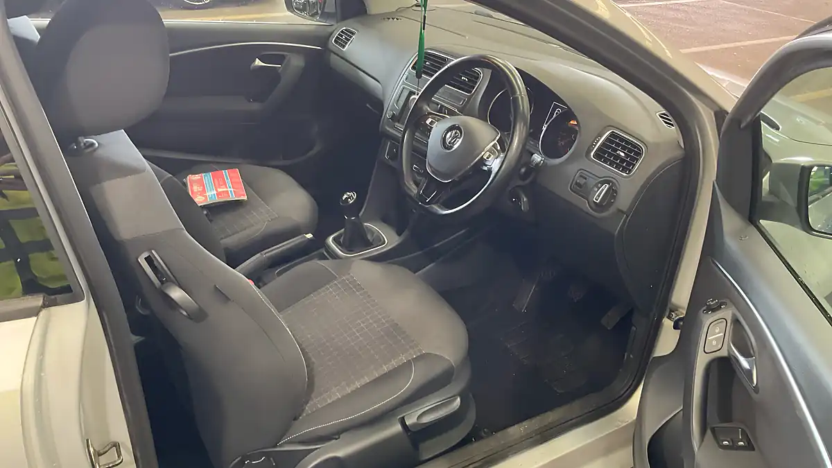 Used 2017 Volkswagen Polo Match Edition Silver - Interior and Exterior details 10