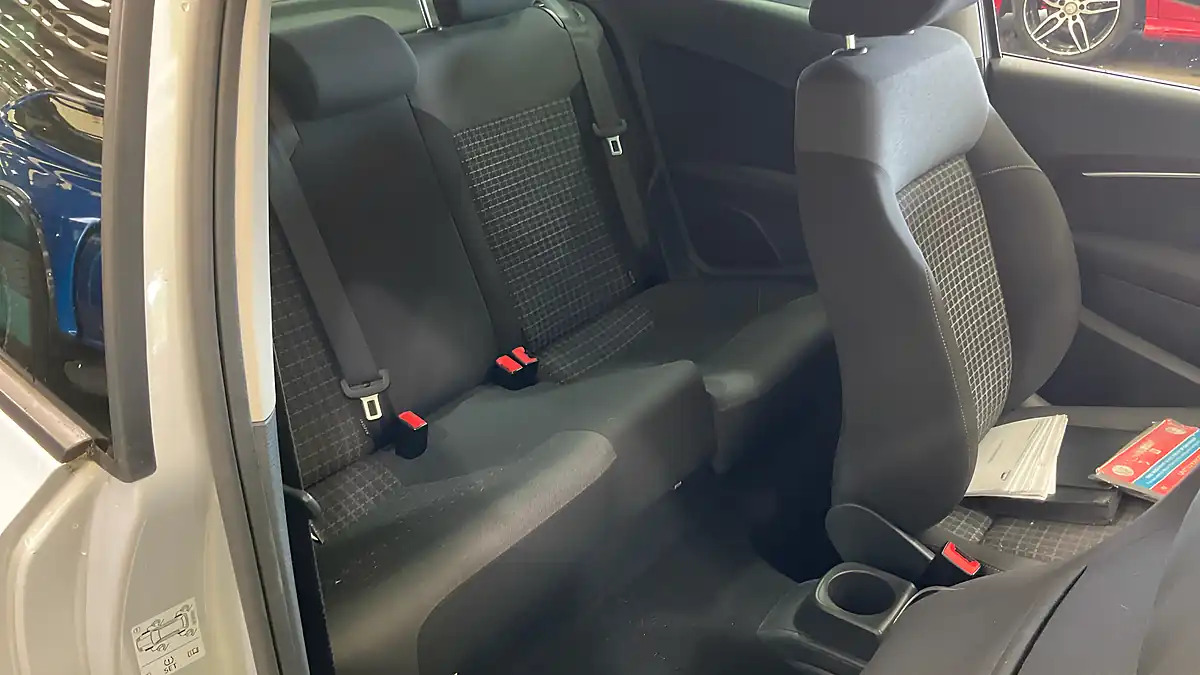 Used 2017 Volkswagen Polo Match Edition Silver - Interior and Exterior details 11