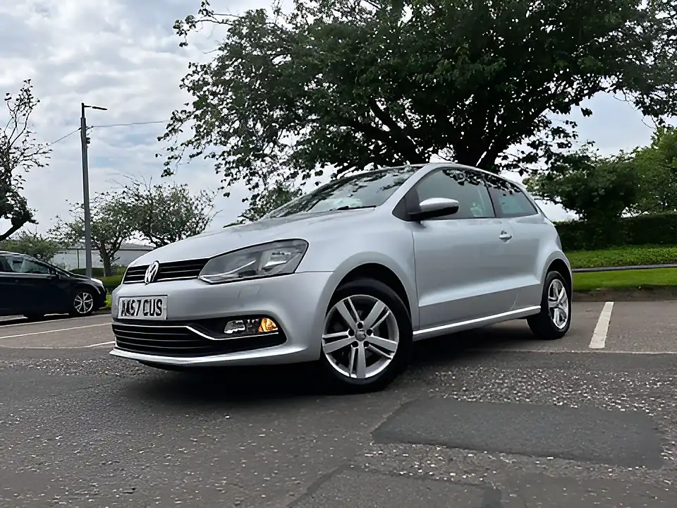 Used 2017 Volkswagen Polo Match Edition Silver - Interior and Exterior details 18
