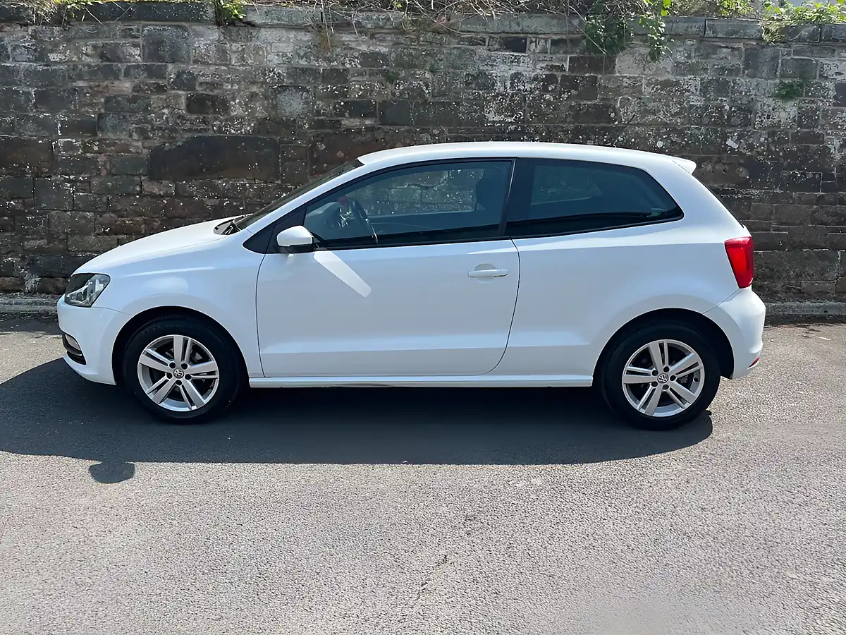 Used 2017 Volkswagen Polo Match Edition White - Interior and Exterior details 4