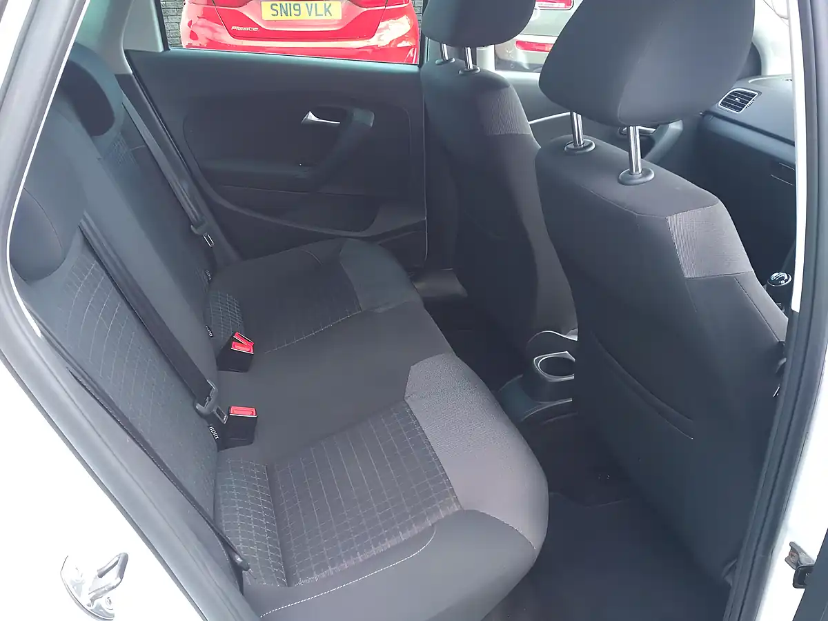 Used 2017 Volkswagen Polo Match Edition White - Interior and Exterior details 16
