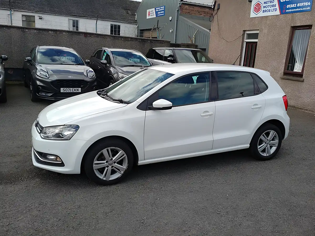 Used 2017 Volkswagen Polo Match Edition White - Interior and Exterior details 2