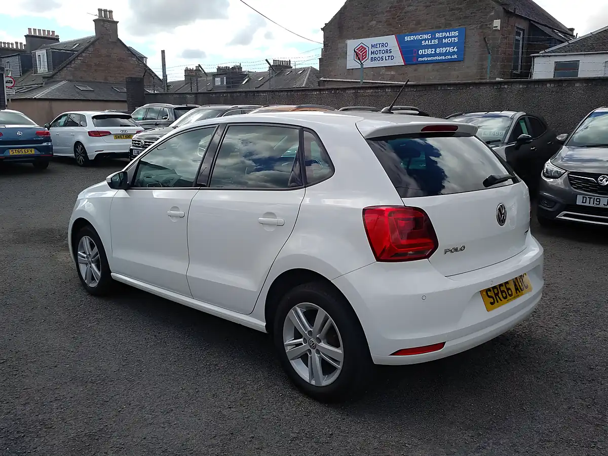Used 2017 Volkswagen Polo Match Edition White - Interior and Exterior details 4