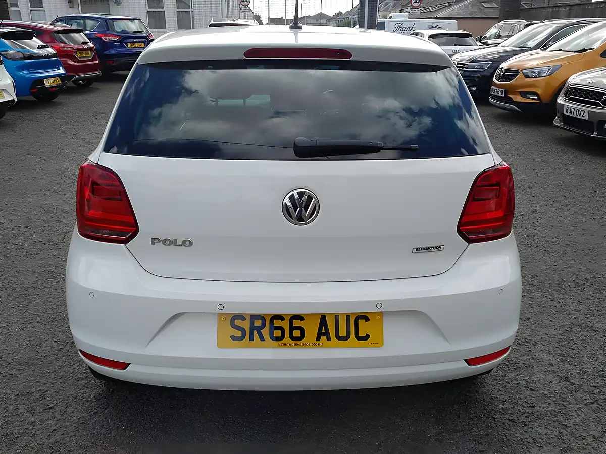 Used 2017 Volkswagen Polo Match Edition White - Interior and Exterior details 5
