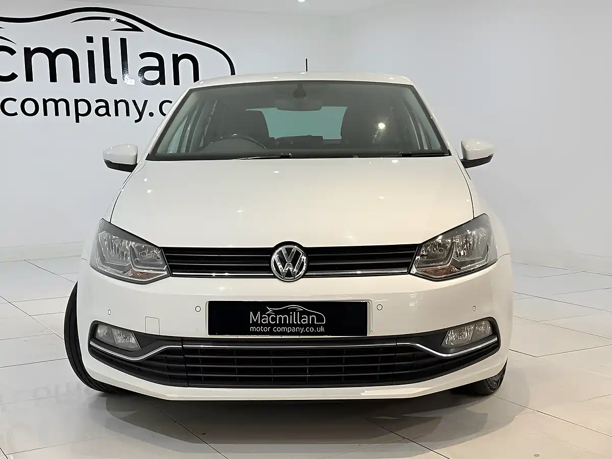 Used 2017 Volkswagen Polo Match Edition White - Interior and Exterior details 9
