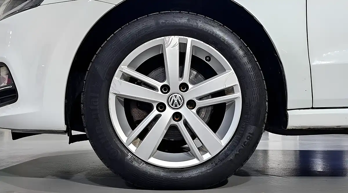 Used 2017 Volkswagen Polo Match Edition White - Interior and Exterior details 13