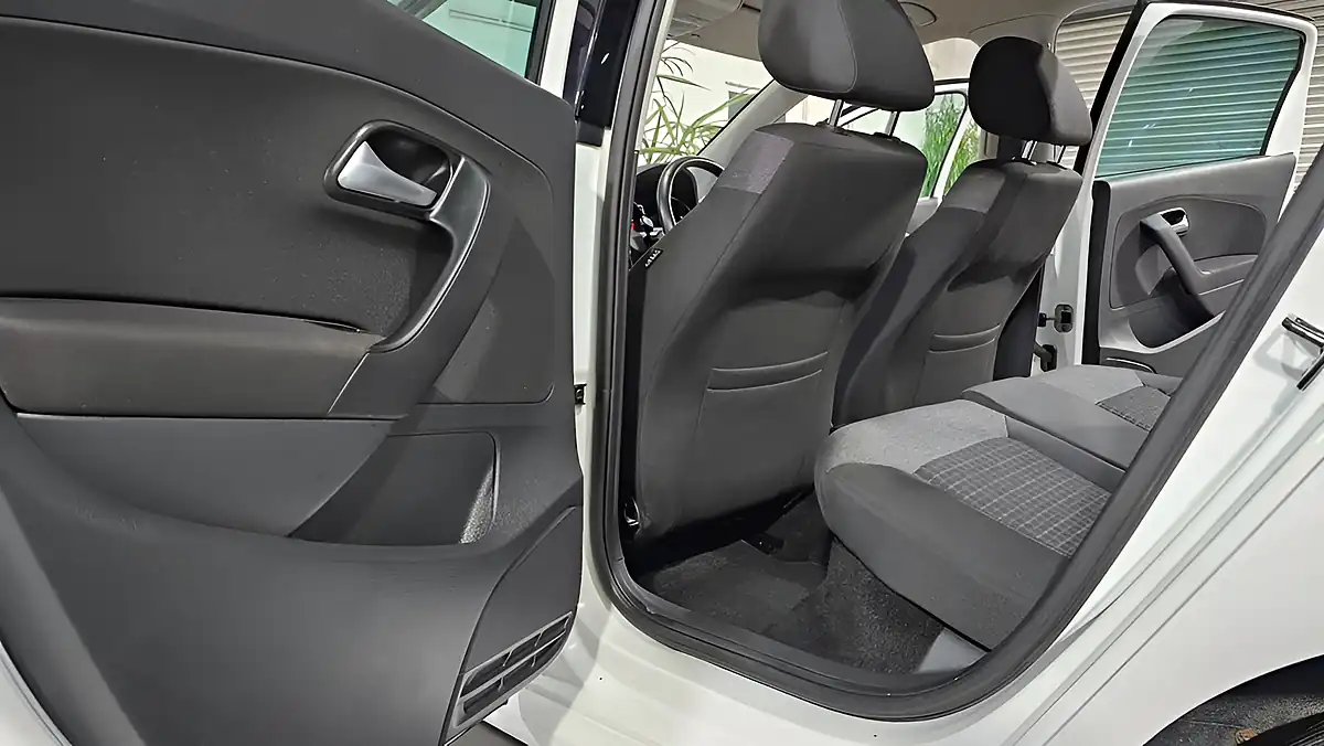 Used 2017 Volkswagen Polo Match Edition White - Interior and Exterior details 19