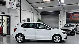 Used 2017 Volkswagen Polo Match Edition White - Interior and Exterior details 5