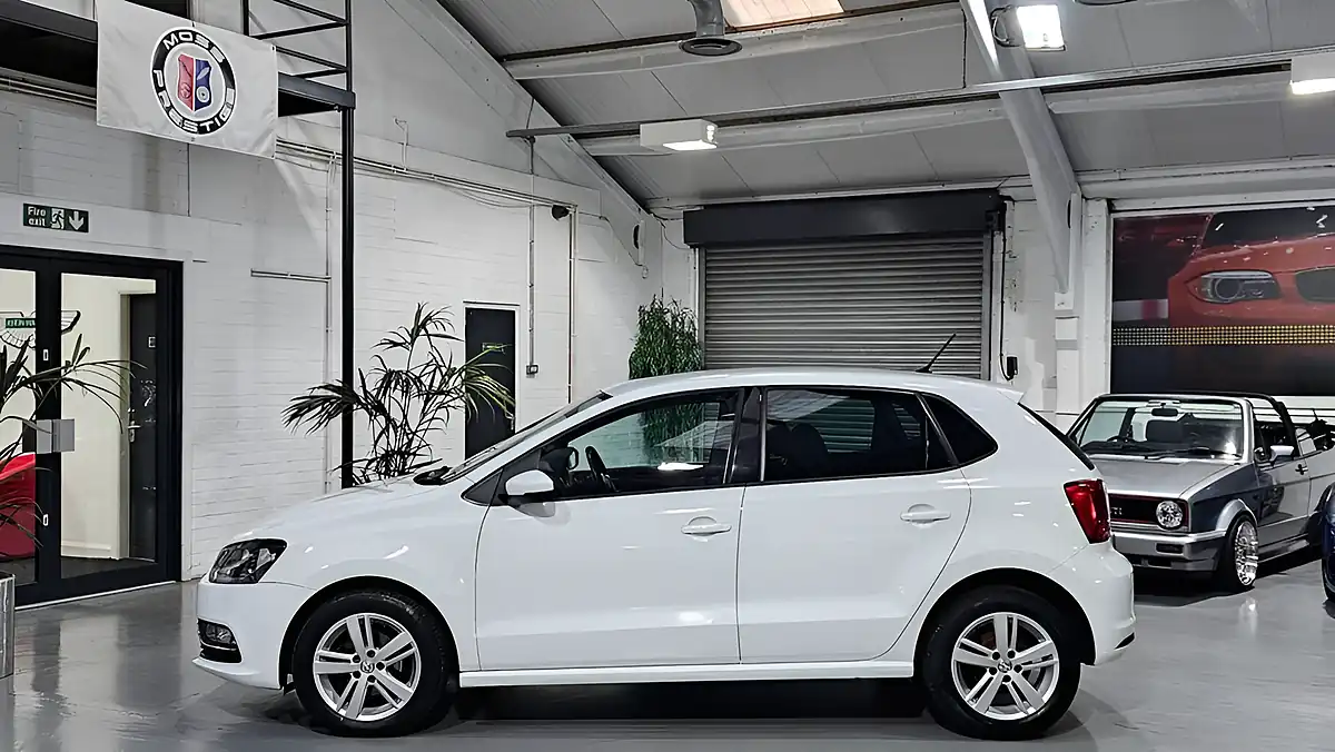 Used 2017 Volkswagen Polo Match Edition White - Interior and Exterior details 6