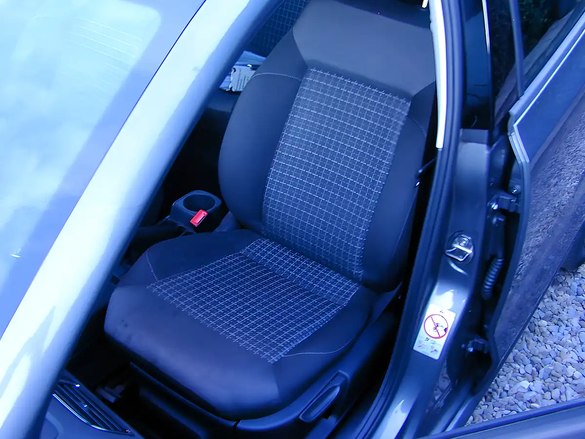 Used 2017 Volkswagen Polo Match Grey - Interior and Exterior details 16