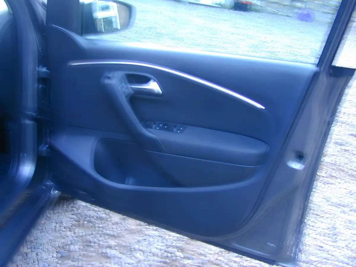 Used 2017 Volkswagen Polo Match Grey - Interior and Exterior details 17