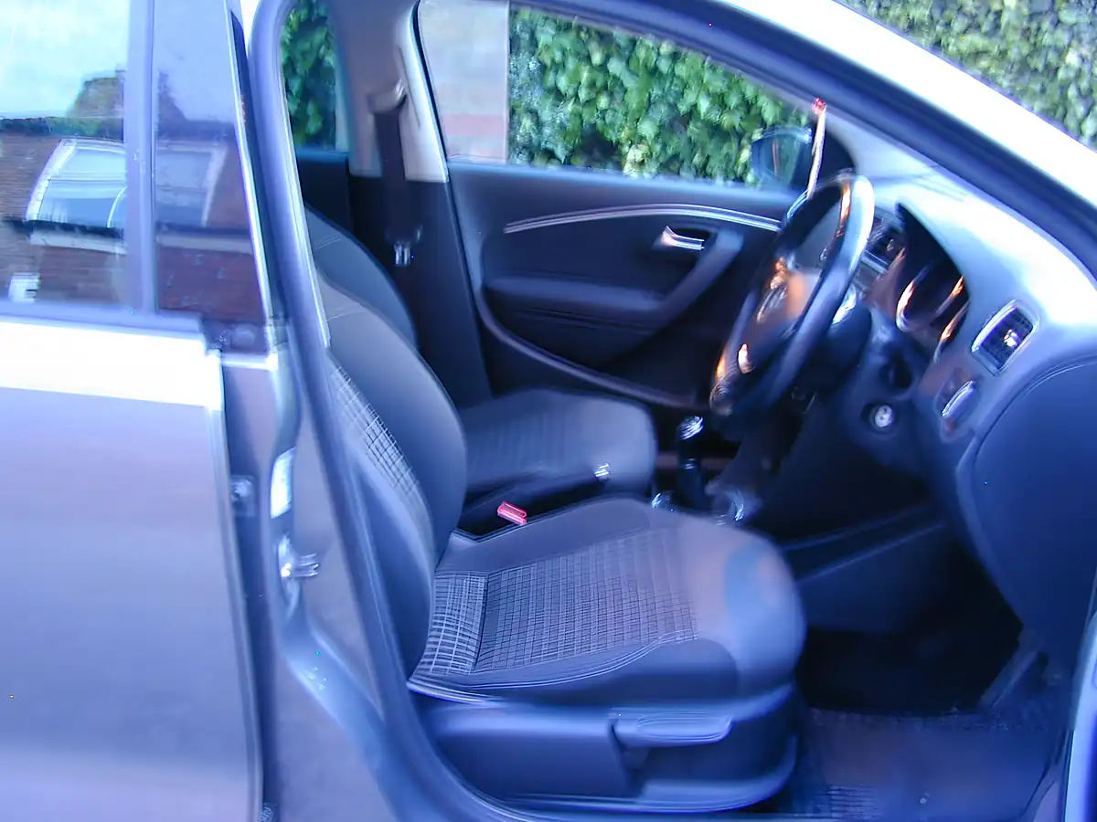 Used 2017 Volkswagen Polo Match Grey - Interior and Exterior details 19