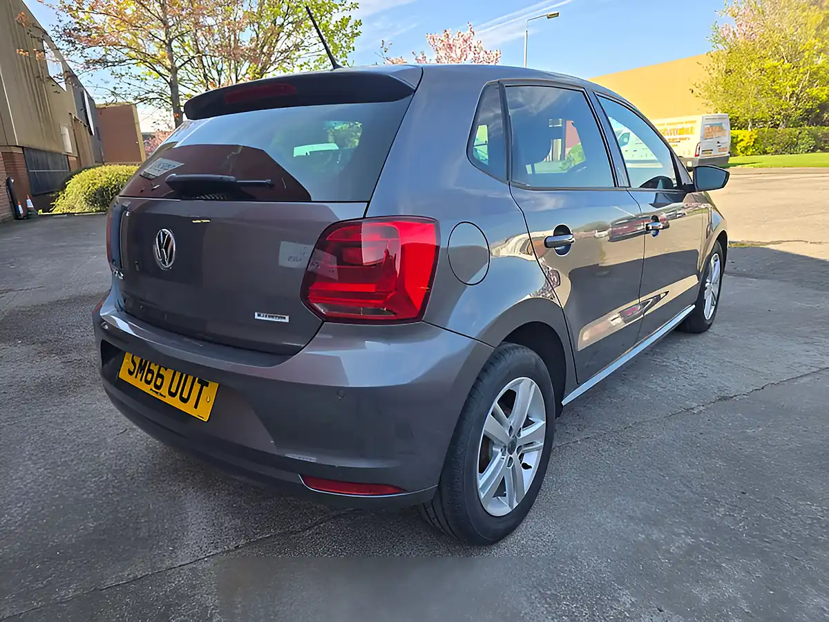 Used 2017 Volkswagen Polo Match Grey - Interior and Exterior details 10