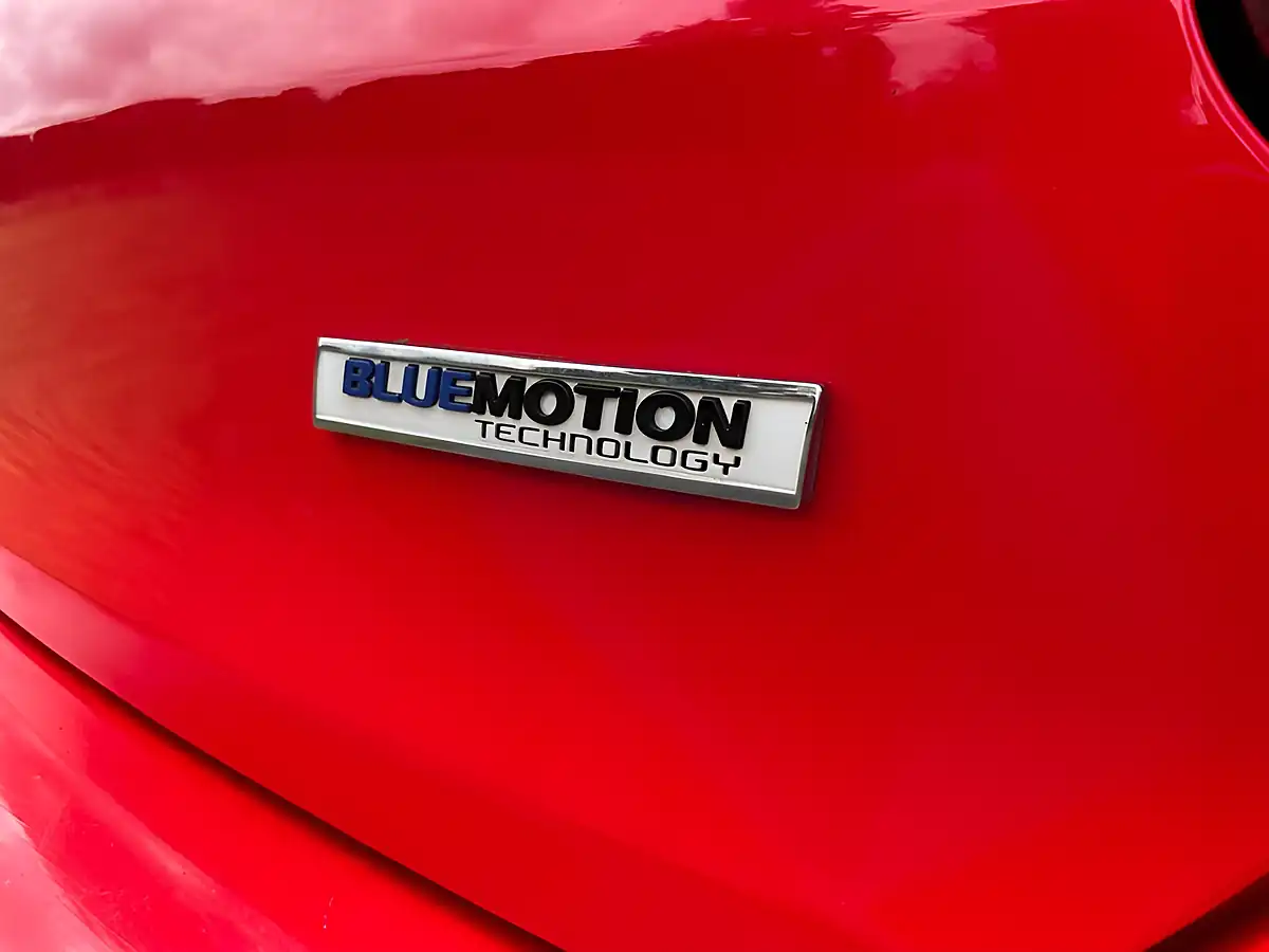 Used 2017 Volkswagen Polo Match Red - Interior and Exterior details 10