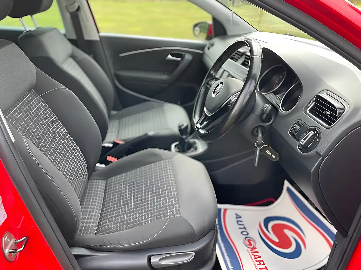 Used 2017 Volkswagen Polo Match Red - Interior and Exterior details 11