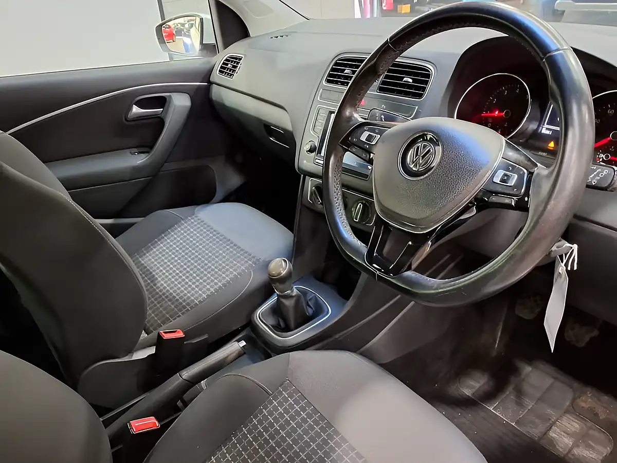 Used 2017 Volkswagen Polo Match White - Interior and Exterior details 6