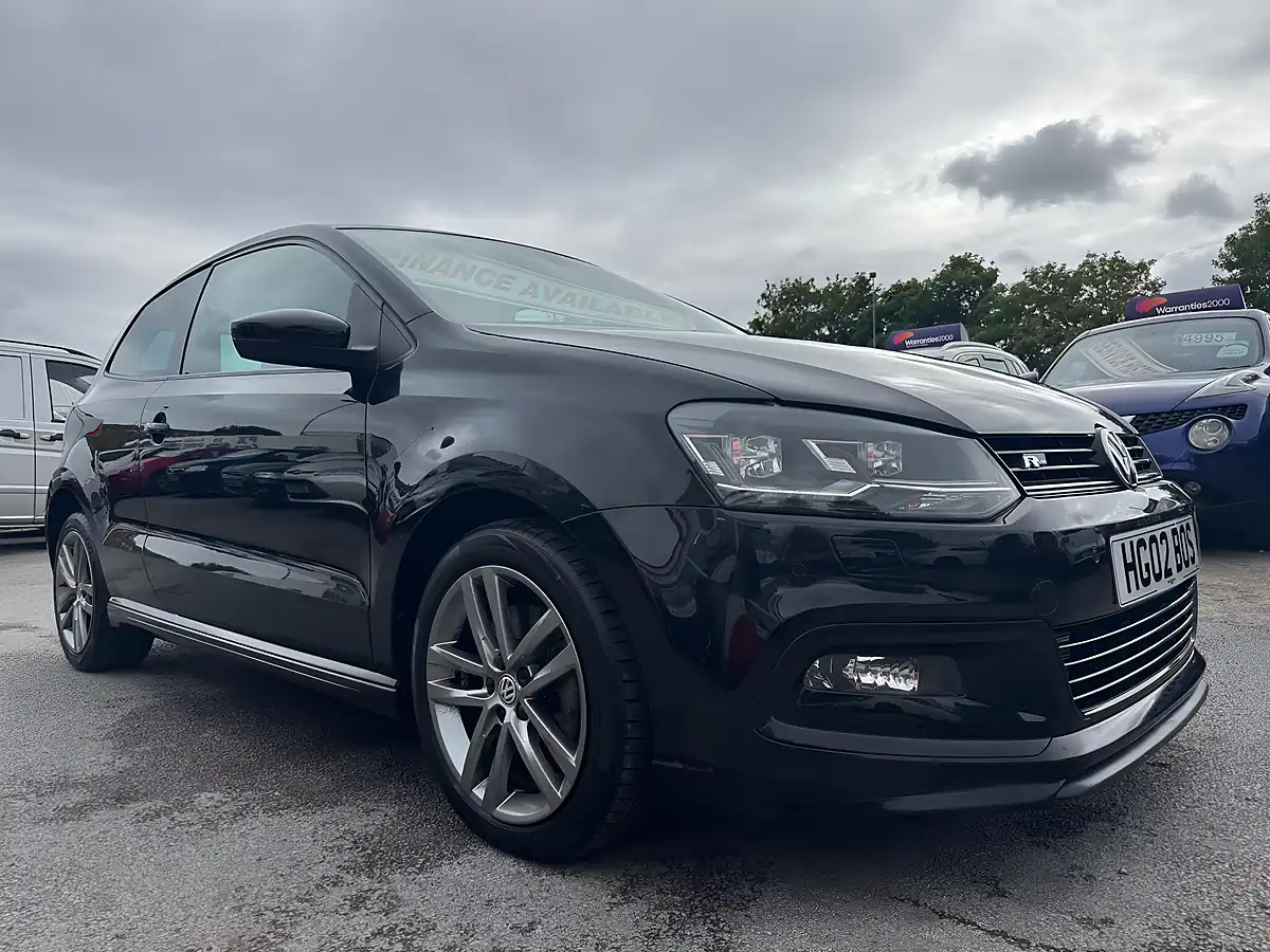 Used 2017 Volkswagen Polo R-Line Black - Interior and Exterior details 13