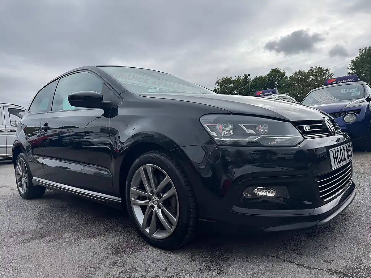Used 2017 Volkswagen Polo R-Line Black - Interior and Exterior details 18