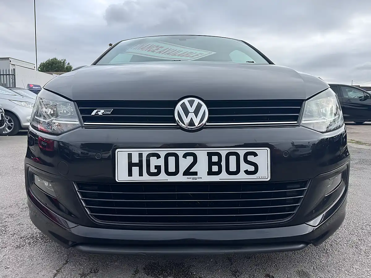 Used 2017 Volkswagen Polo R-Line Black - Interior and Exterior details 6