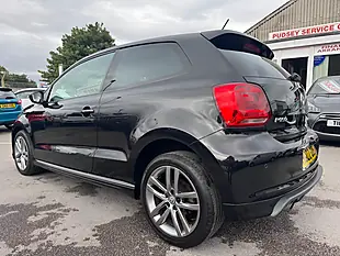 Used 2017 Volkswagen Polo R-Line Black - Interior and Exterior details 7
