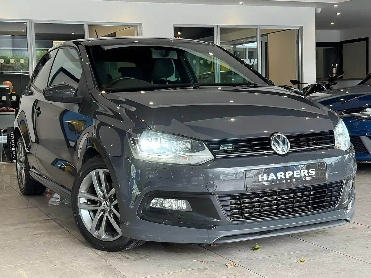 Used 2017 Volkswagen Polo R-Line Grey - Front View