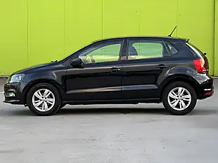 Used 2017 Volkswagen Polo S Black - Interior and Exterior details 8
