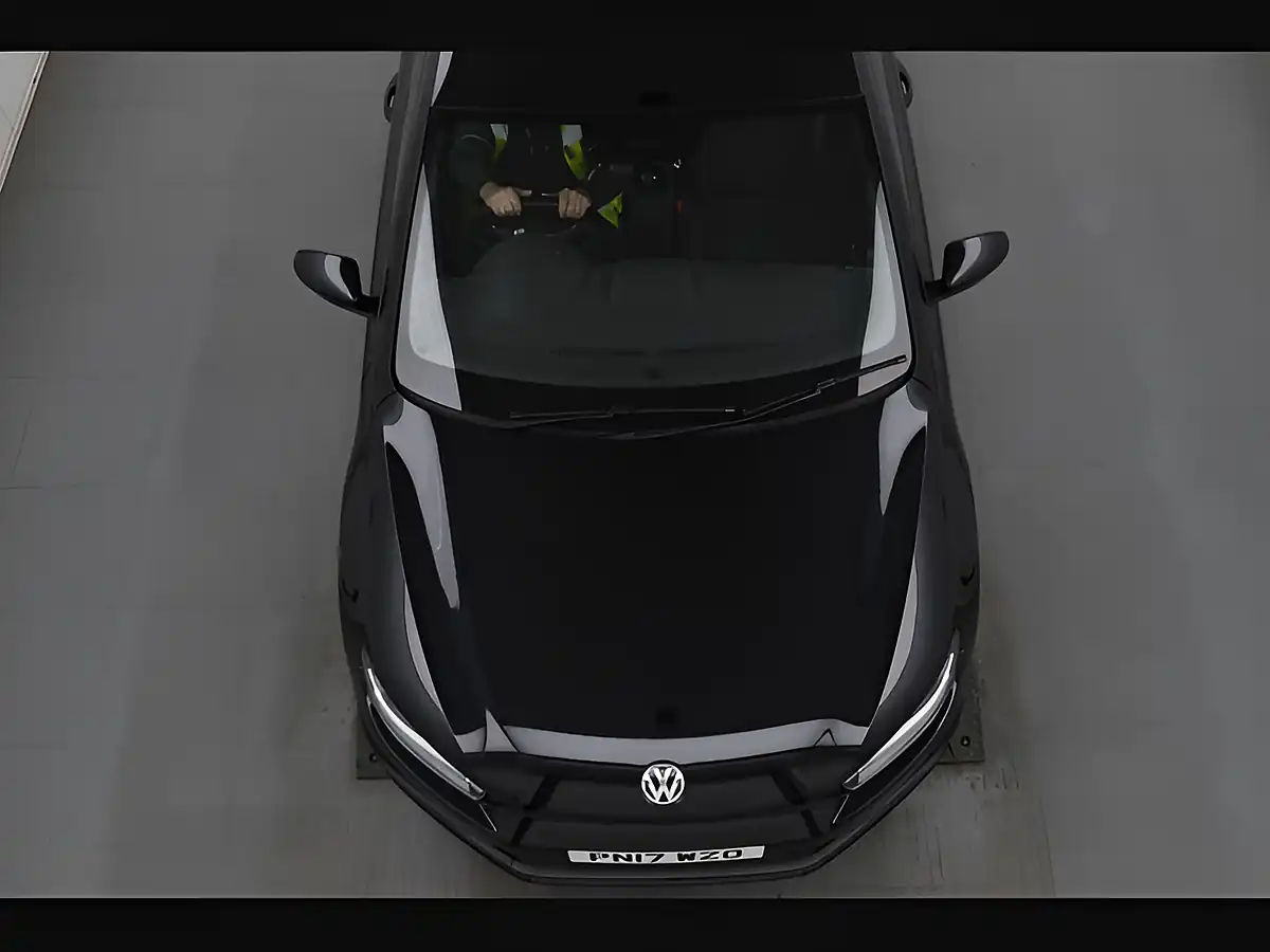 Used 2017 Volkswagen Scirocco Bluemotion Tech GT Black - Interior and Exterior details 3