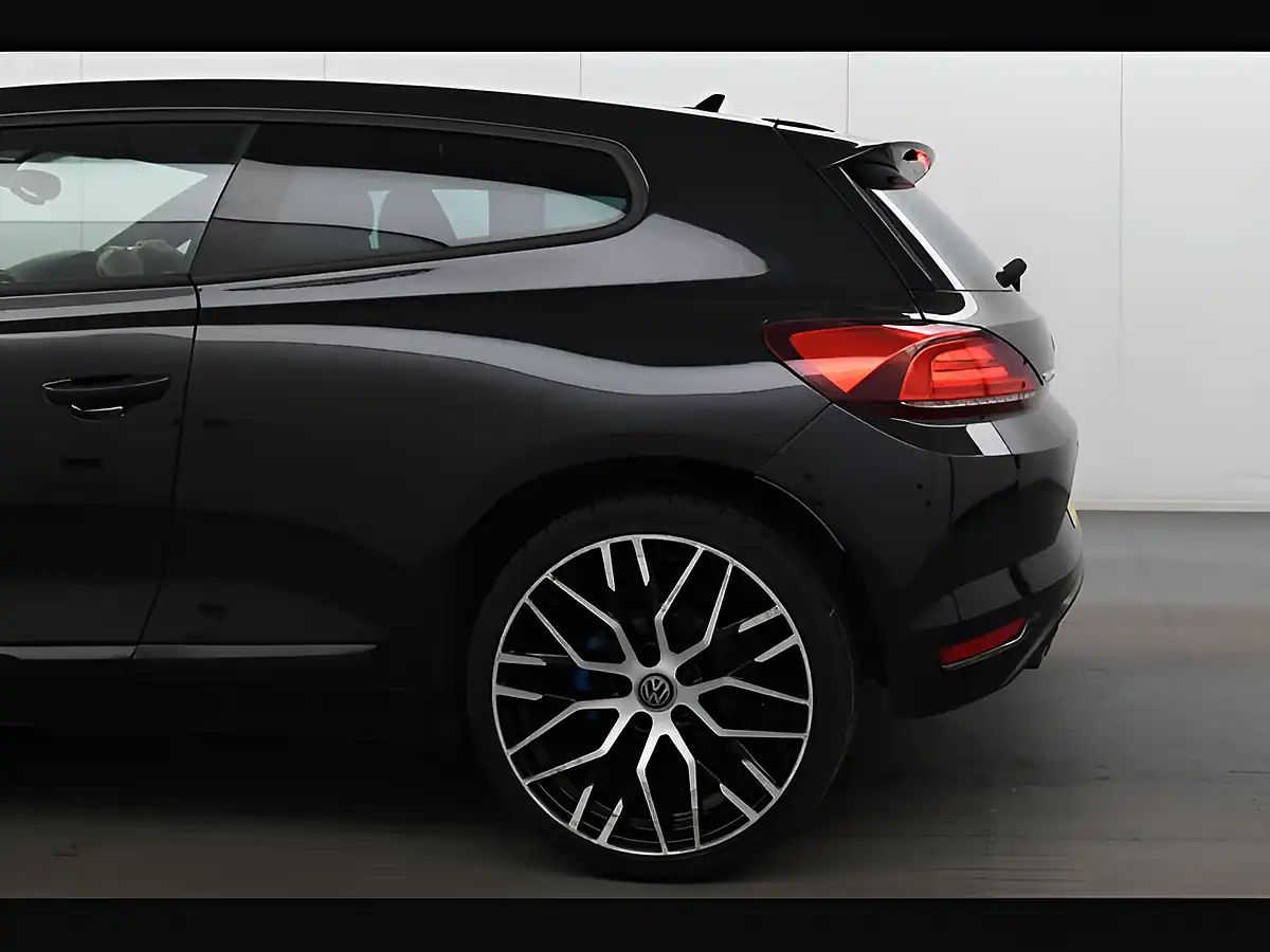 Used 2017 Volkswagen Scirocco Bluemotion Tech GT Black - Interior and Exterior details 9