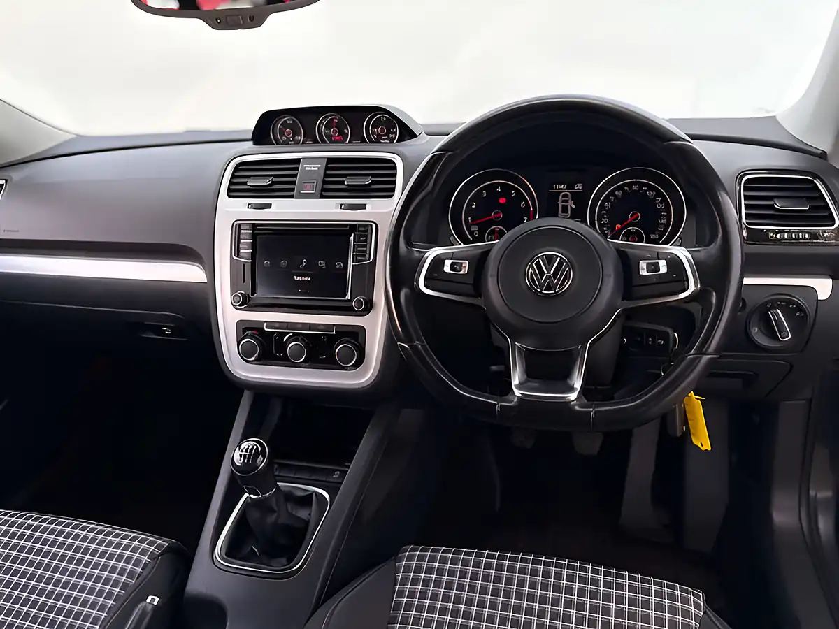 Used 2017 Volkswagen Scirocco Bluemotion Technology Indium Grey - Interior and Exterior details 17