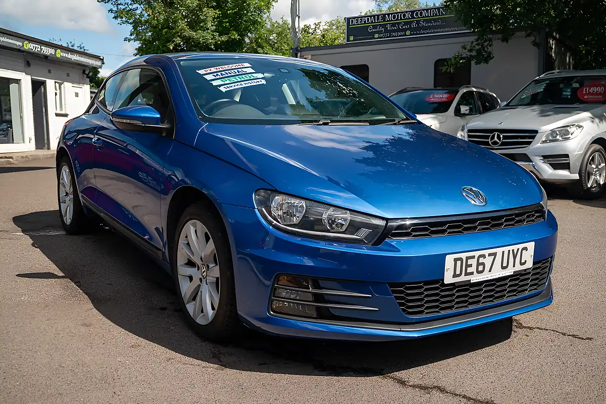 Used 2017 Volkswagen Scirocco Bluemotion Technology Rising Blue - Interior and Exterior details 10