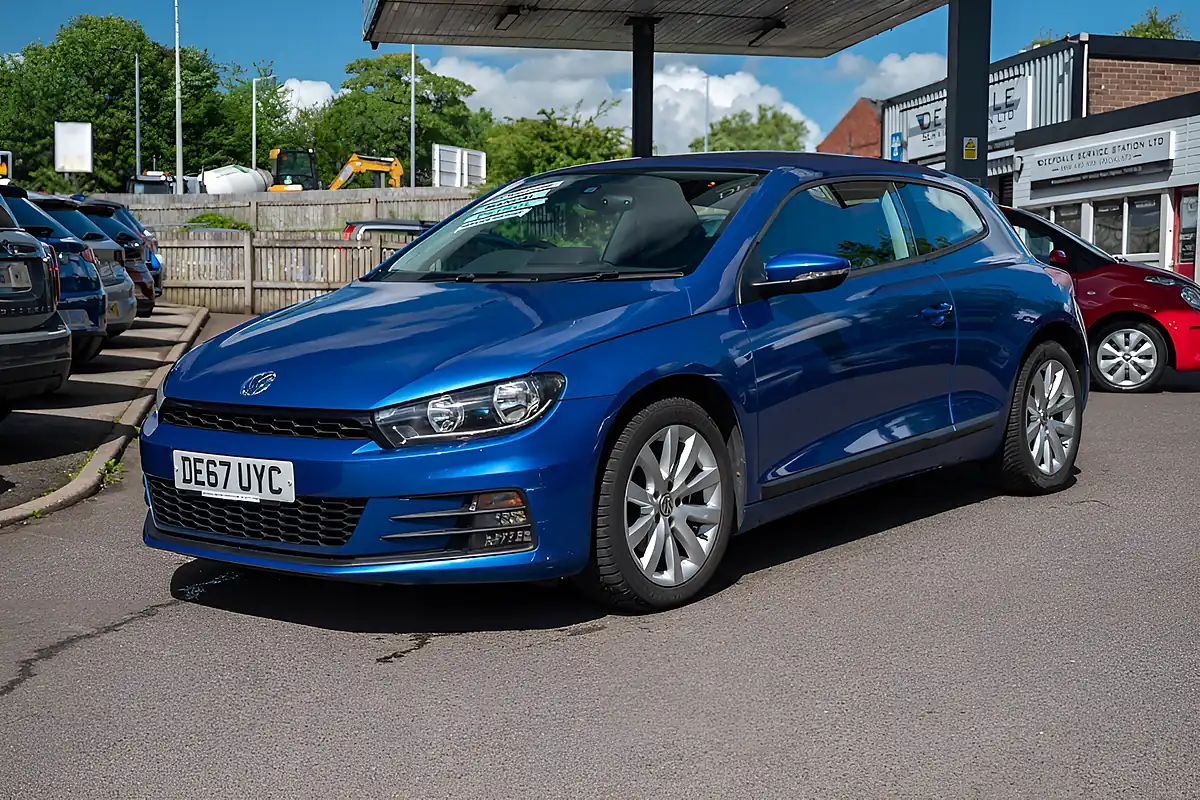 Used 2017 Volkswagen Scirocco Bluemotion Technology Rising Blue - Interior and Exterior details 4