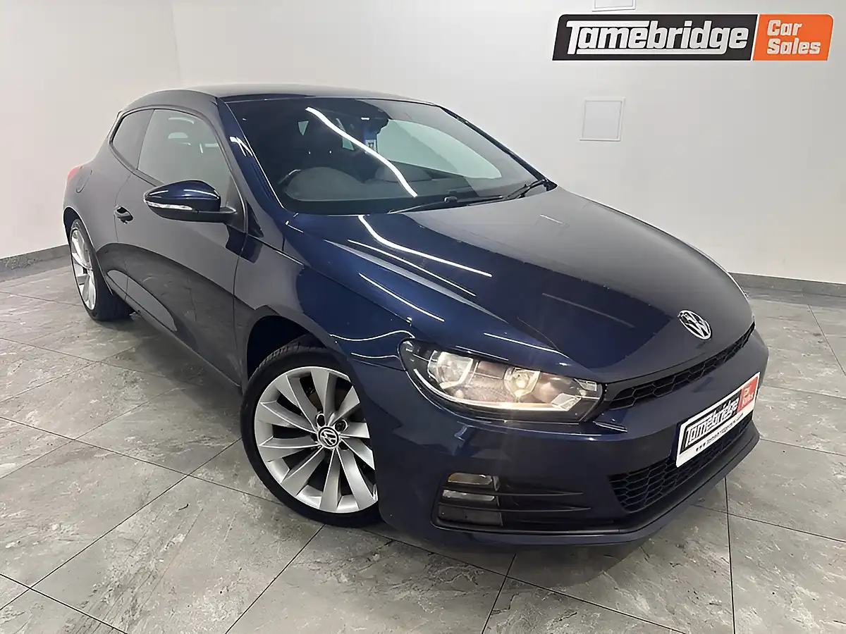 Used 2017 Volkswagen Scirocco GT Blue - Front View