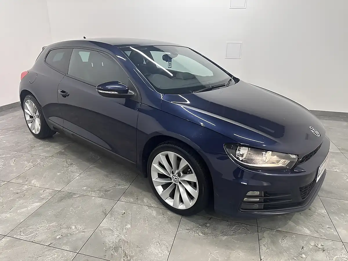 Used 2017 Volkswagen Scirocco GT Blue - Interior and Exterior details 3