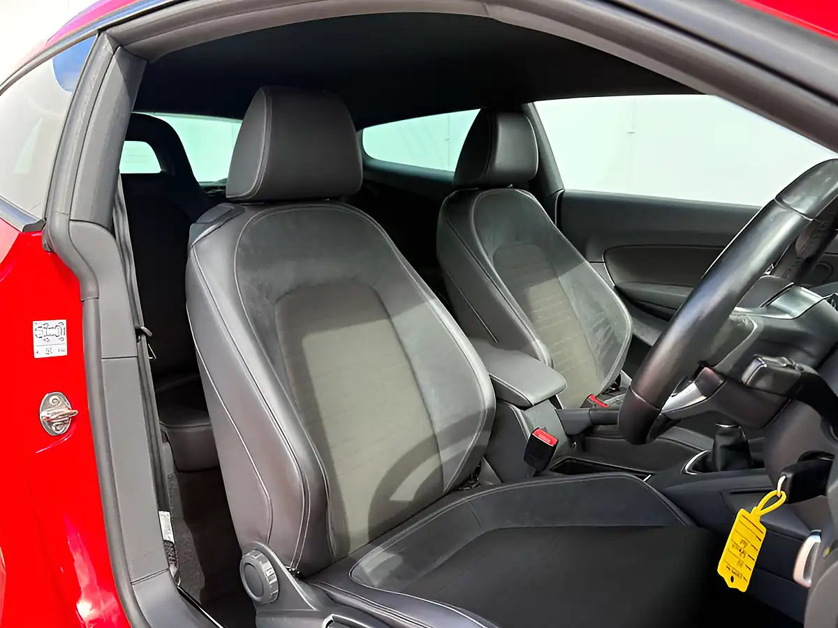 Used 2017 Volkswagen Scirocco GT Bluemotion Technology Flash Red - Interior and Exterior details 18