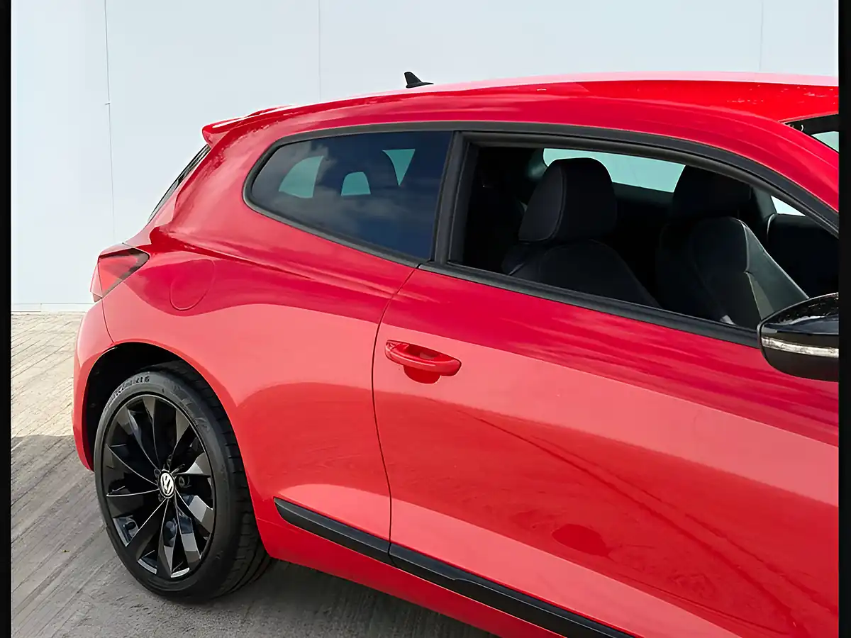 Used 2017 Volkswagen Scirocco GT Bluemotion Technology Flash Red - Interior and Exterior details 6