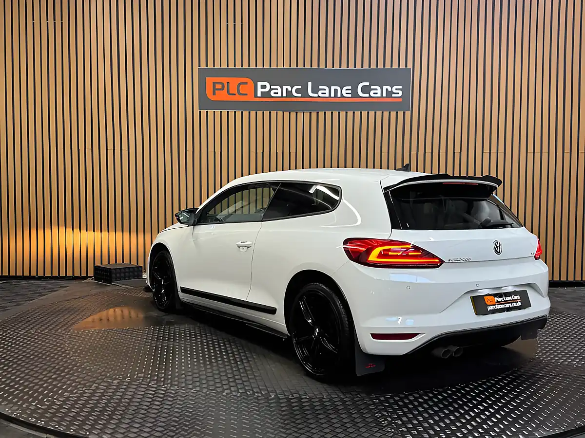 Used 2017 Volkswagen Scirocco GT White - Interior and Exterior details 5