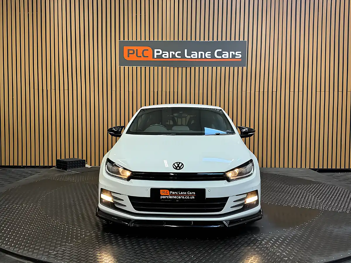 Used 2017 Volkswagen Scirocco GT White - Interior and Exterior details 8
