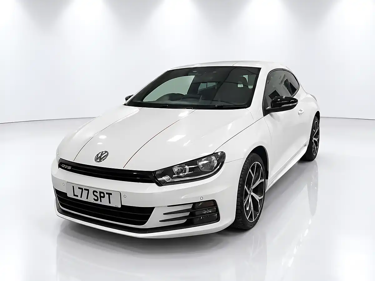 Used 2017 Volkswagen Scirocco Gts White - Interior and Exterior details 4