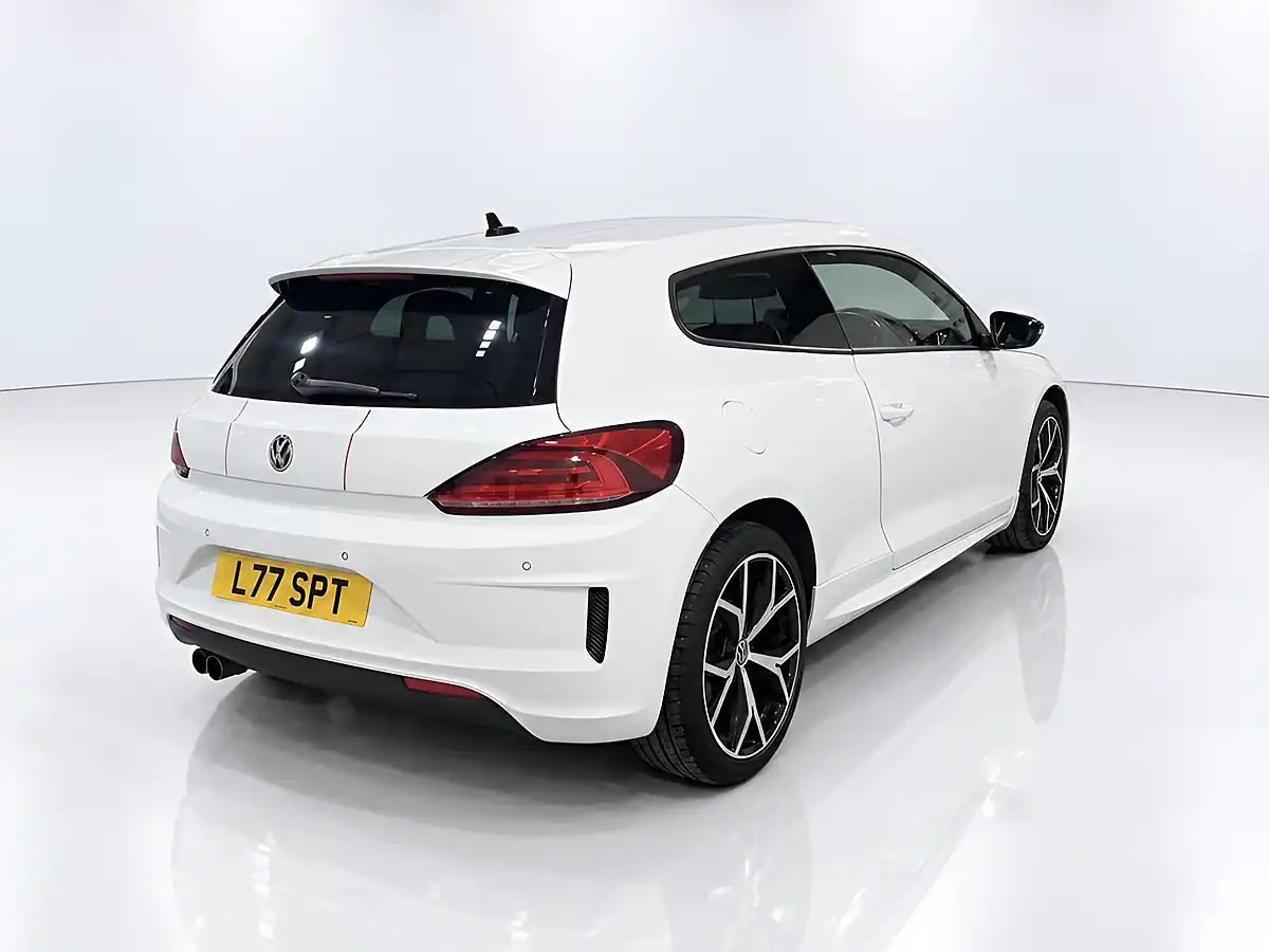 Used 2017 Volkswagen Scirocco Gts White - Interior and Exterior details 8