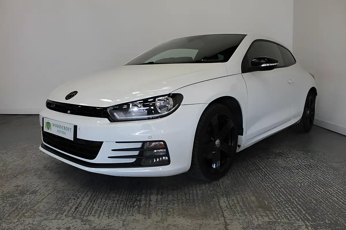Used 2017 Volkswagen Scirocco R-Line White - Interior and Exterior details 2