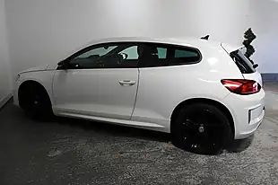 Used 2017 Volkswagen Scirocco R-Line White - Interior and Exterior details 7
