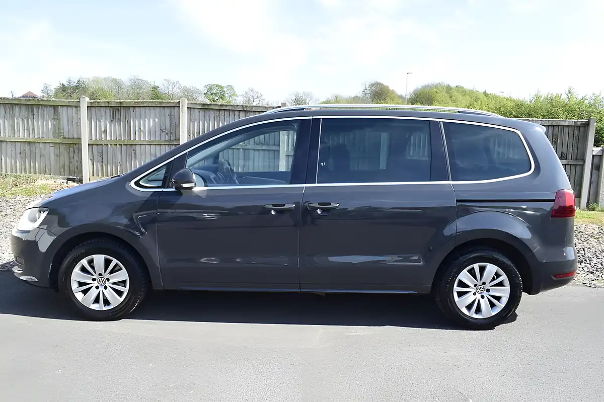 Used 2017 Volkswagen Sharan Se Nav Grey - Interior and Exterior details 14