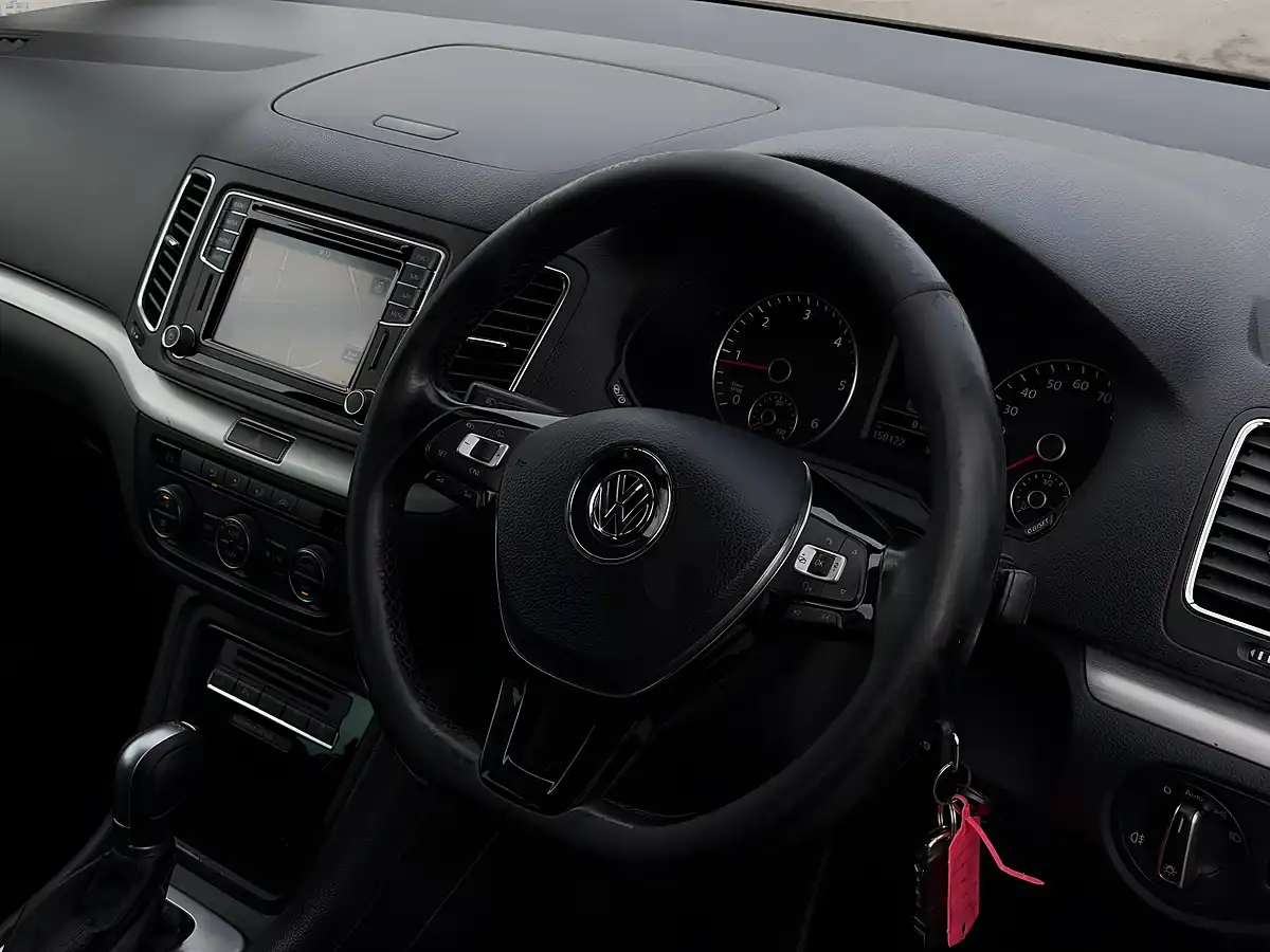 Used 2017 Volkswagen Sharan Se Nav Grey - Interior and Exterior details 19