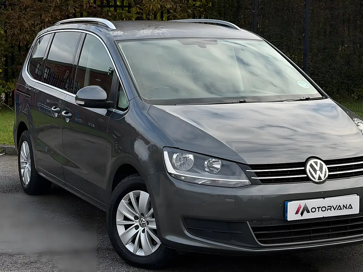 Used 2017 Volkswagen Sharan Se Nav Grey - Interior and Exterior details 5